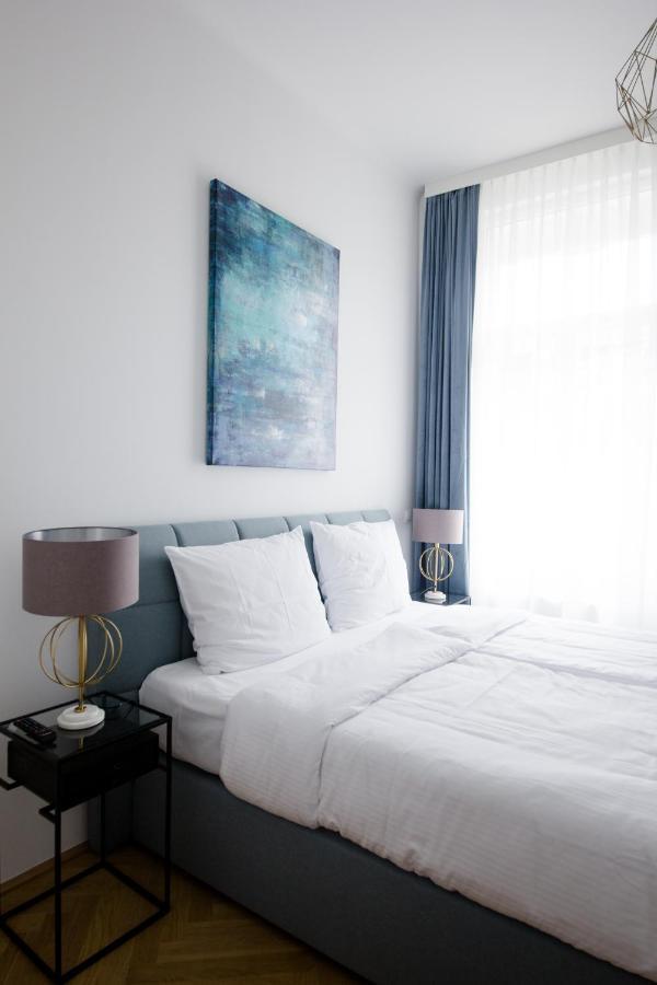 Studio Apartments Opera - Mai'S Apartments Wien Exteriör bild