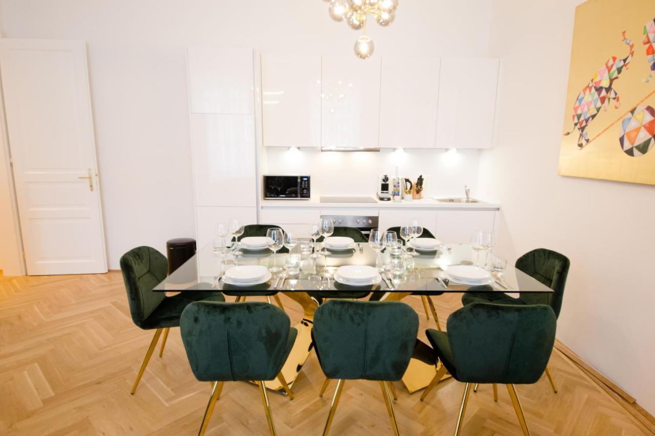 Studio Apartments Opera - Mai'S Apartments Wien Exteriör bild